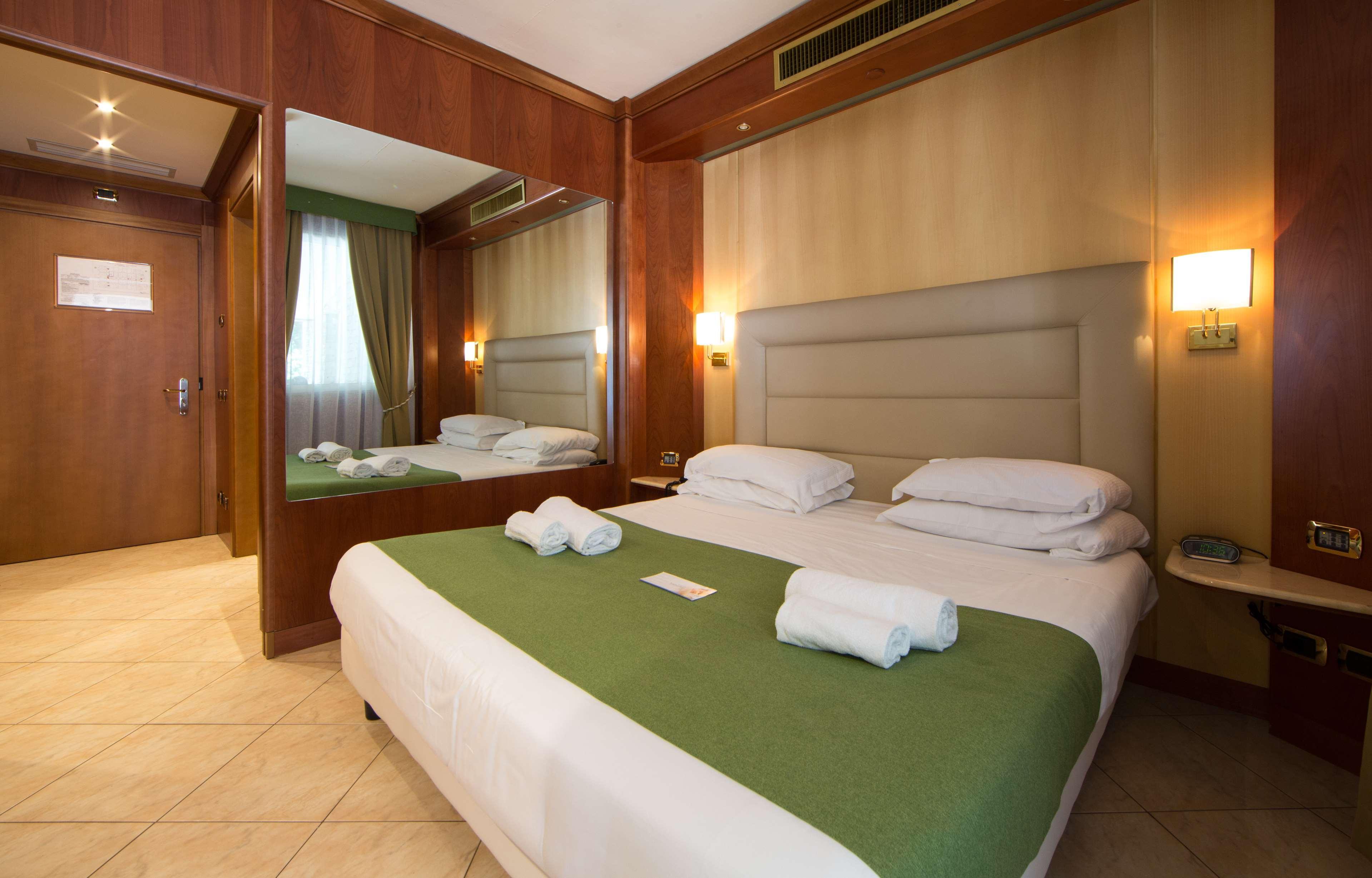 Best Western Hotel Anthurium Santo Stefano al Mare Exterior foto